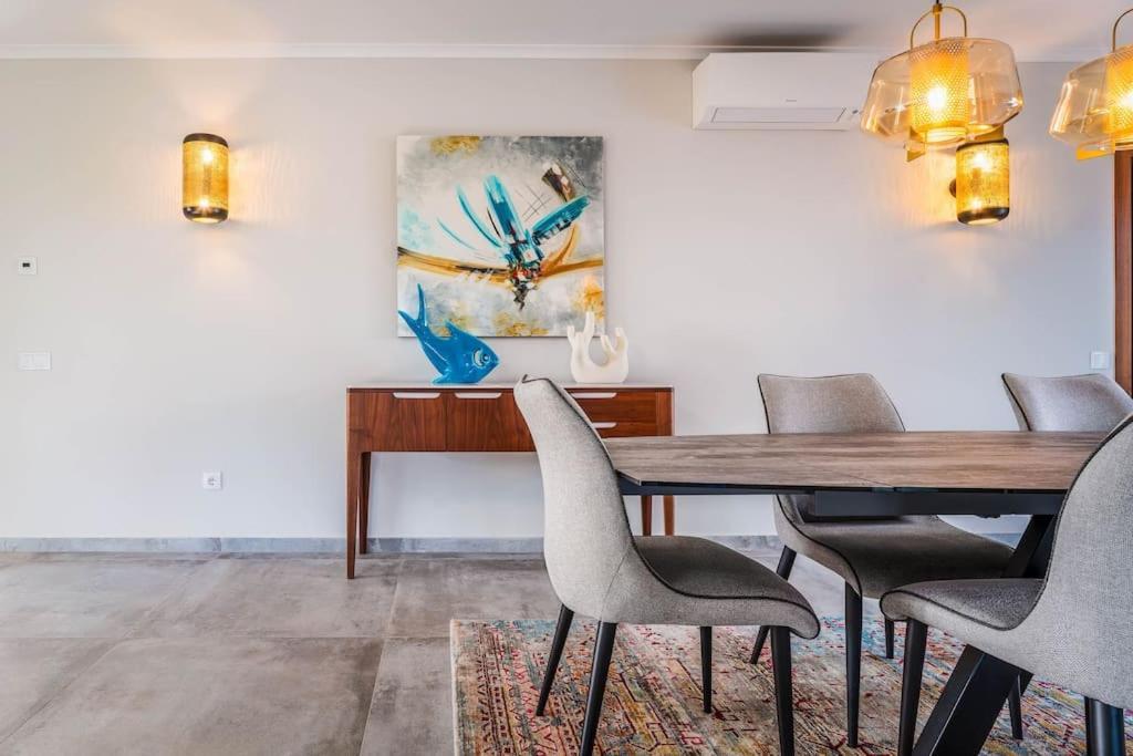 Luxurious 4bedroom Retreat * Lagos