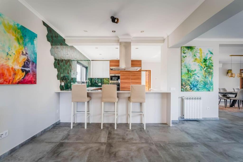 Luxurious 4bedroom Retreat Villa *