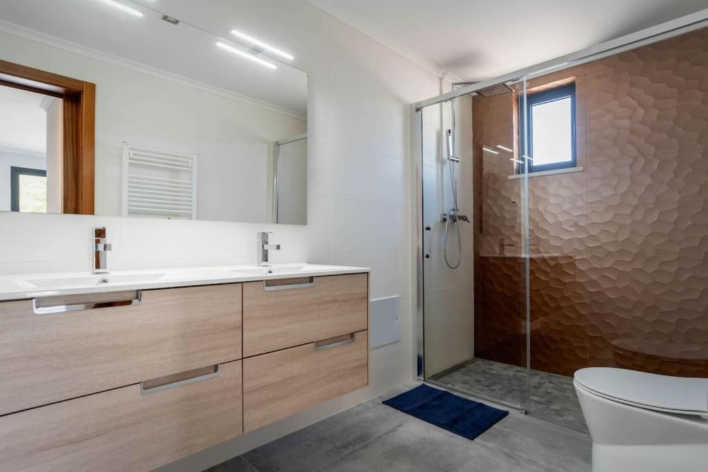 Luxurious 4bedroom Retreat Villa *